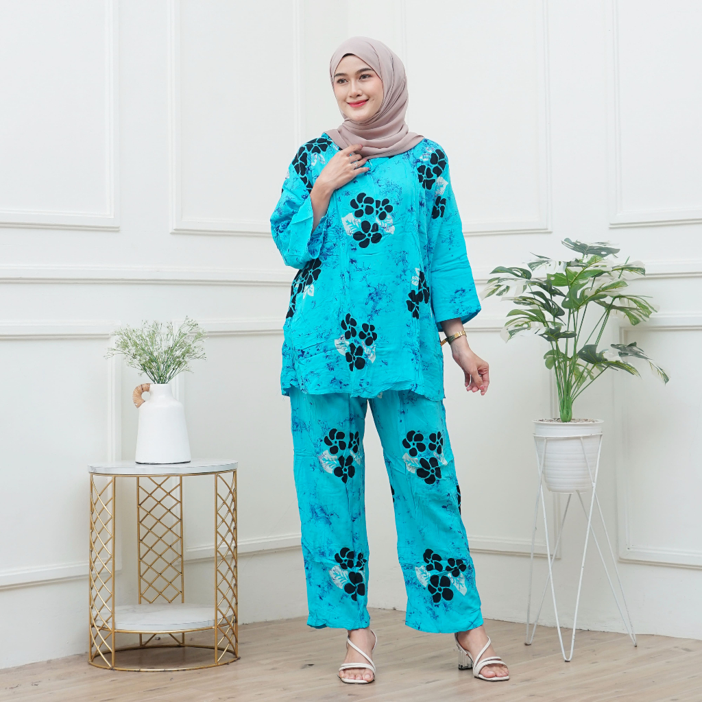 Setelan Celana Panjang Jumbo  Batik Putri Laila