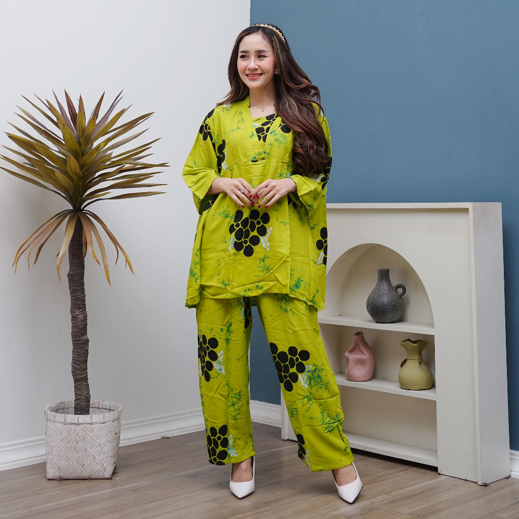 Setelan Celana Panjang Kimono Uk Jumbo  Batik Putri Laila