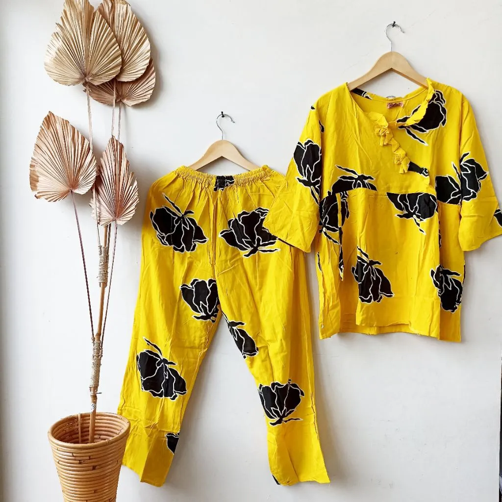 Varian Kuning Mawar Kuncup