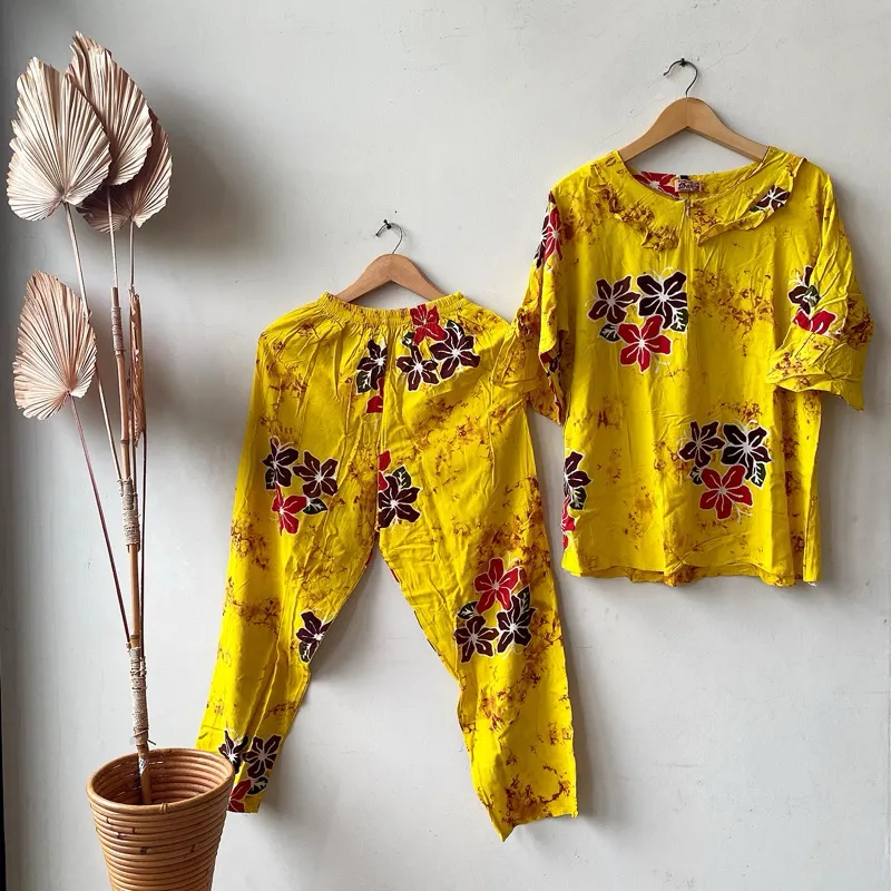 Varian Kuning Kamboja