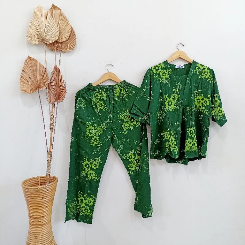 Varian Hijau Bunga